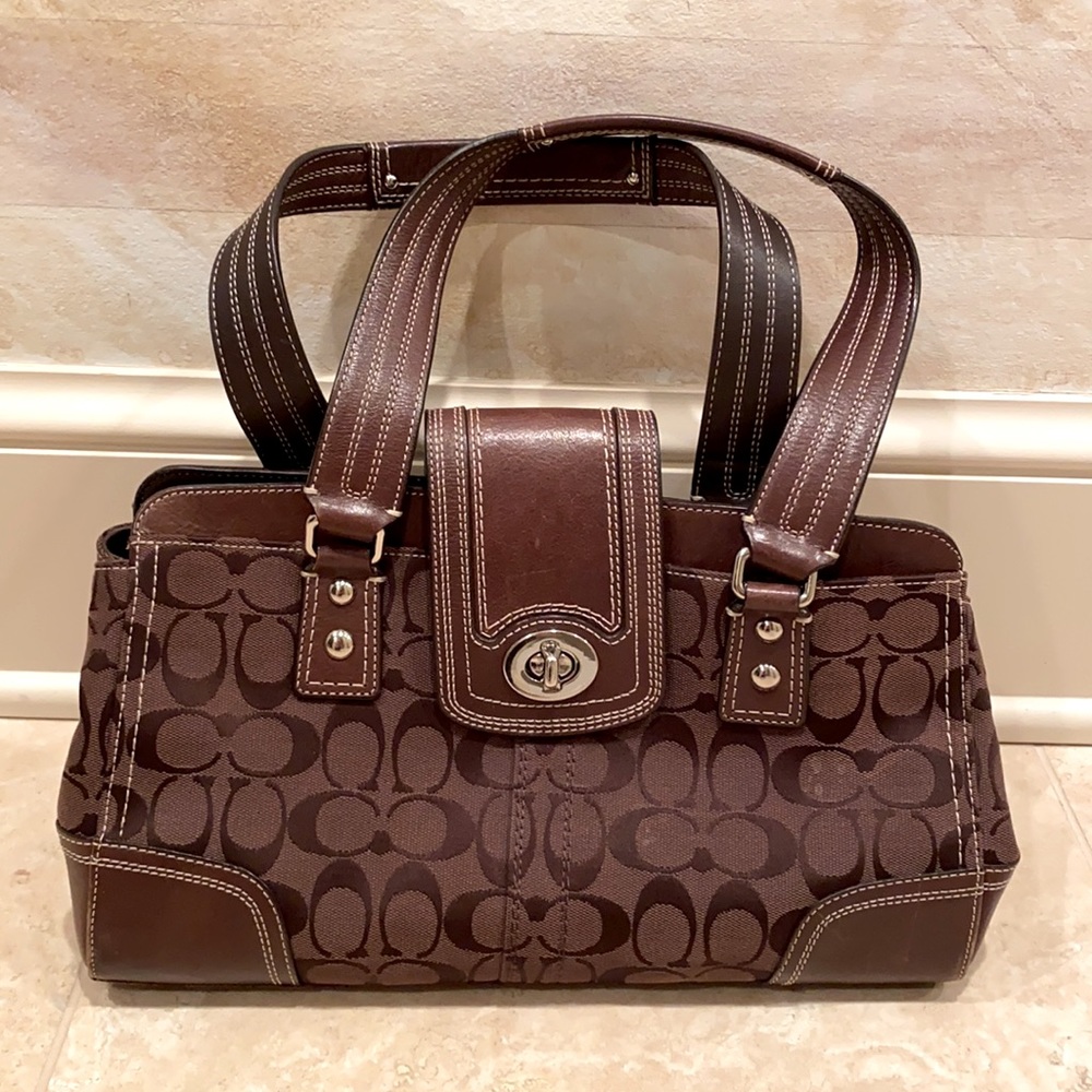 Coach shoulder bag
